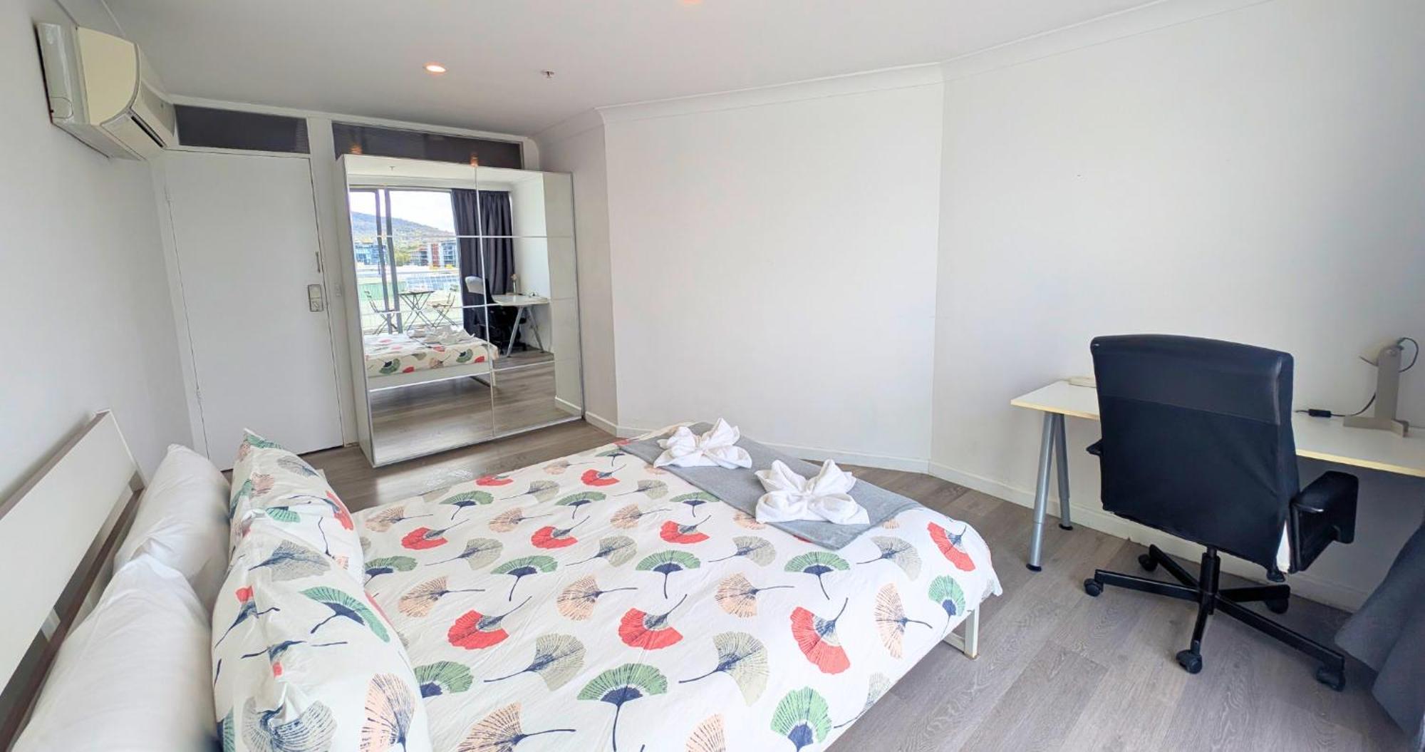 Dana-Cozy Private Room In Shared Central Apt-Rm 2 Canberra Zewnętrze zdjęcie